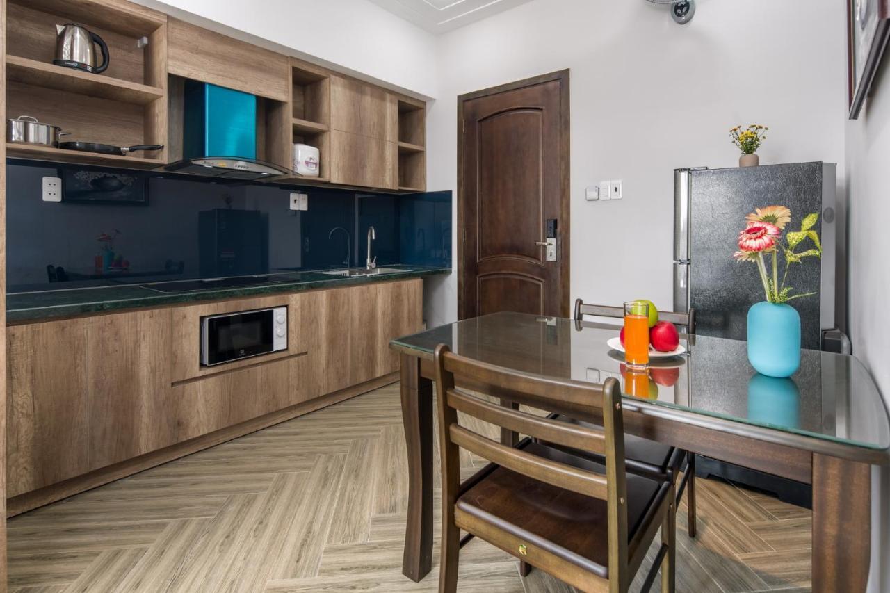 Triple Khue My Dong Hotel 3*